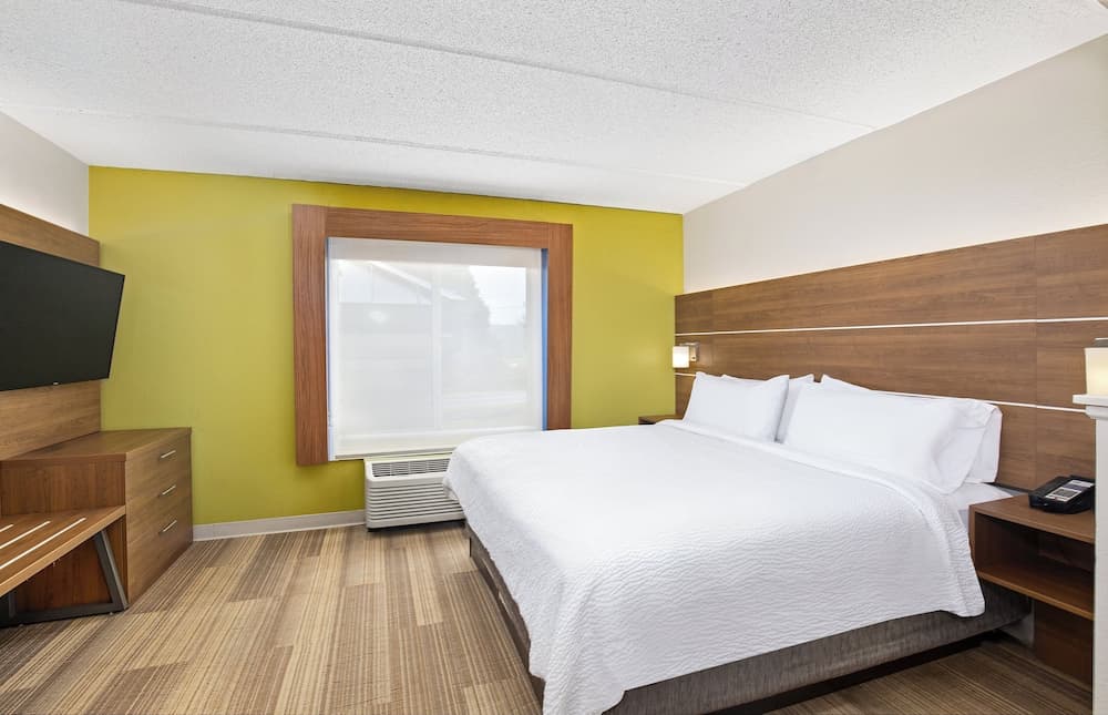 Holiday Inn Express Hotel and Suites Kings Mountain by IHG property views in Kings Mountain, NC — gallery photo 3