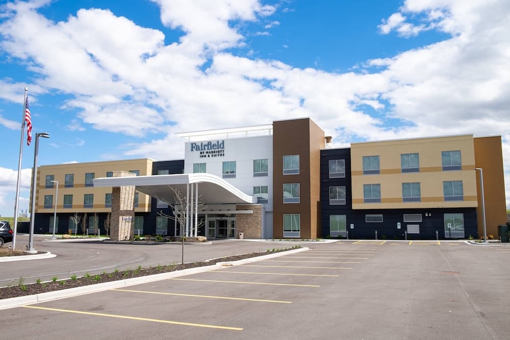 Fairfield Inn & Suites by Marriott Fond du Lac featured exterior or lobby in Fond du Lac, WI — similar hotel