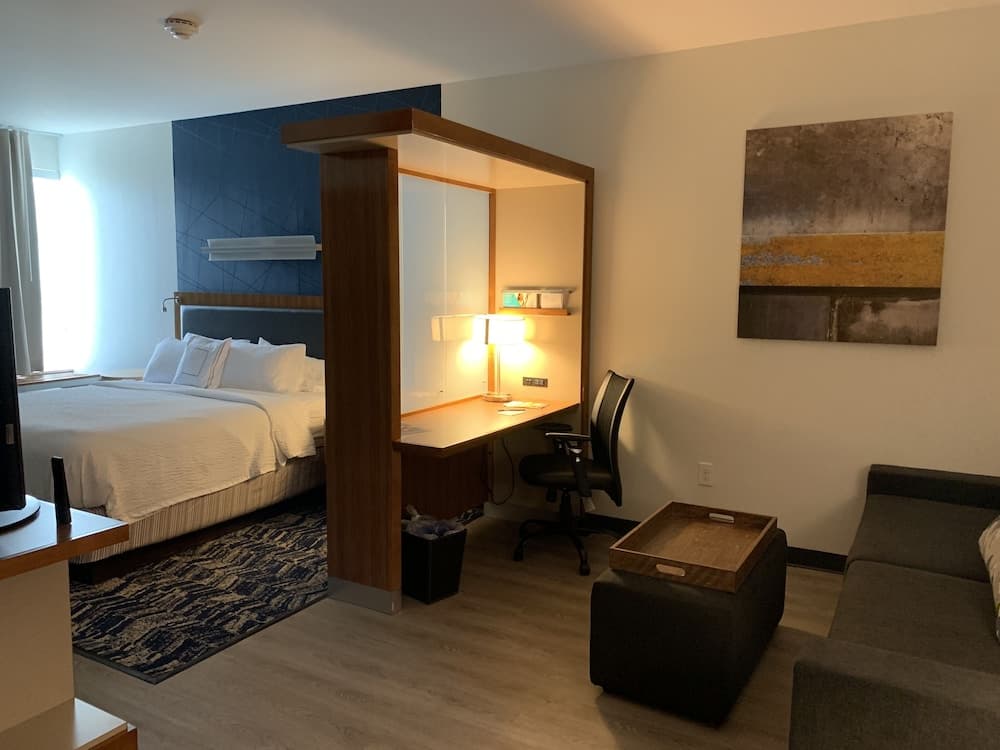 SpringHill Suites Houston Baytown gallery photo in Baytown, TX — image 13