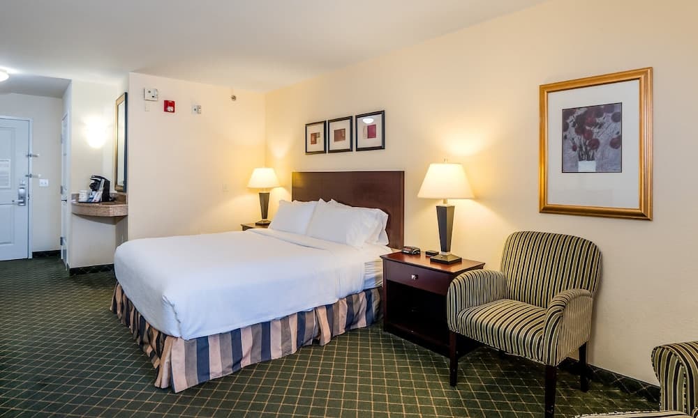 Holiday Inn & Conference Center Marshfield by IHG interior in Marshfield, WI — gallery photo 2
