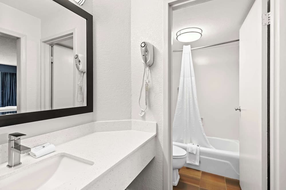 Quality Inn Slidell I-10 gallery photo in Slidell, LA — image 10