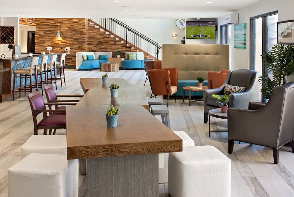The Cove Hotel, Long Beach gallery photo in Long Beach, CA — image 11