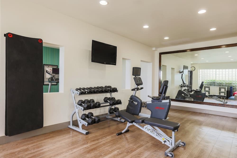 Holiday Inn Express Burlington by IHG gallery photo in Burlington, NC — image 28