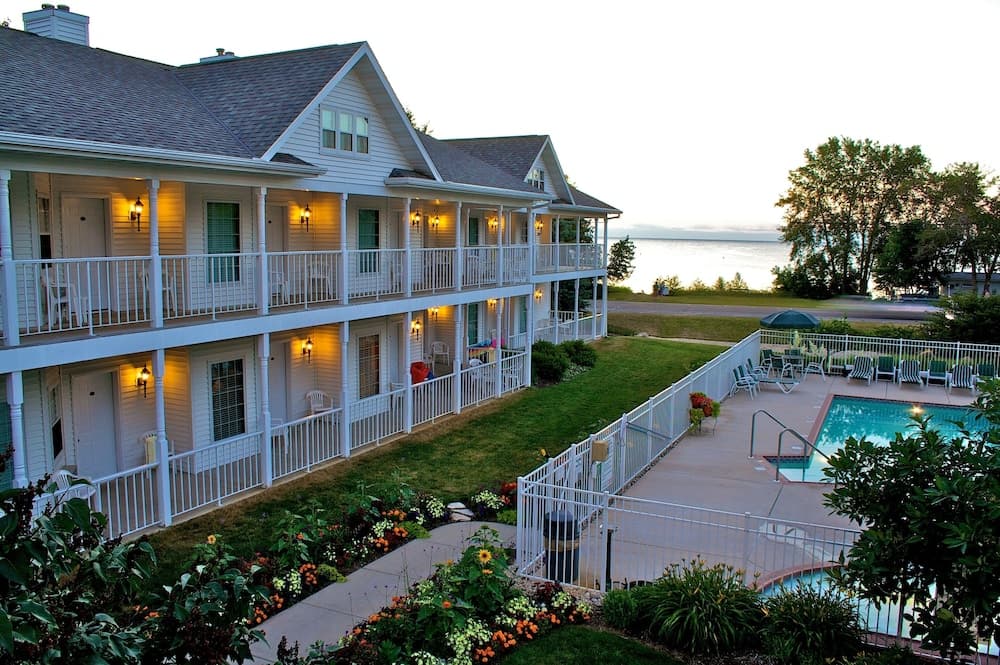 Bay Breeze Resort featured exterior or lobby in Ephraim, WI — similar hotel