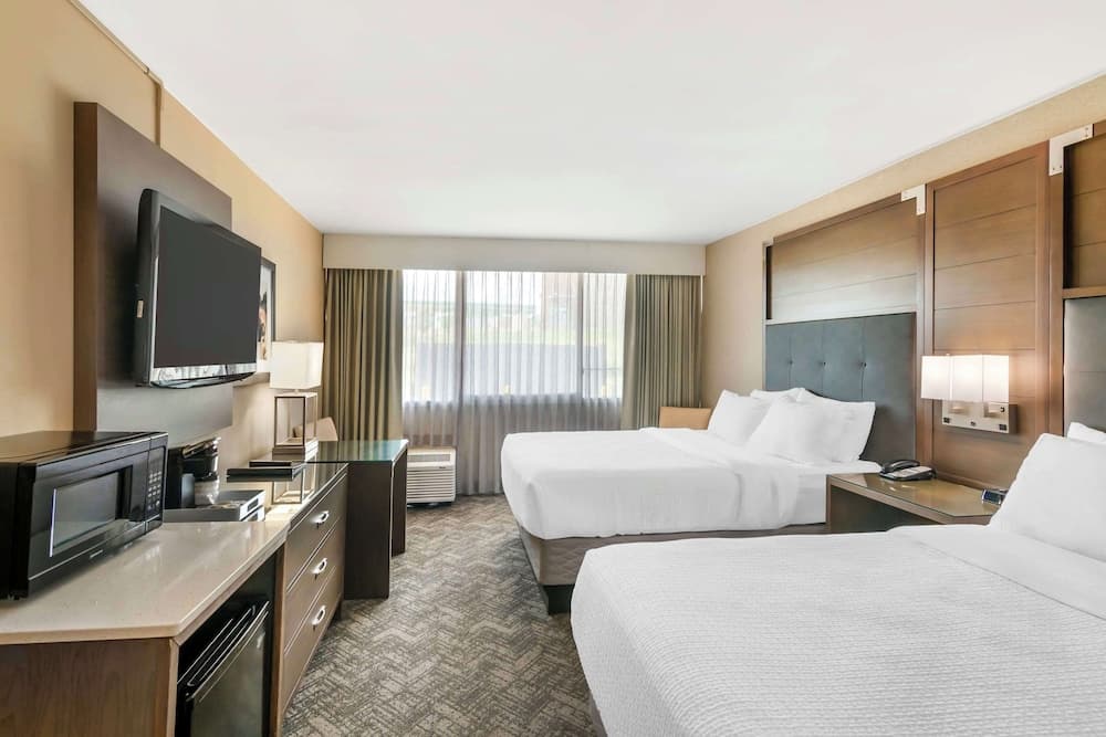 Best Western Plus Kansas City Sports Complex Hotel gallery photo in Kansas City, MO — image 45