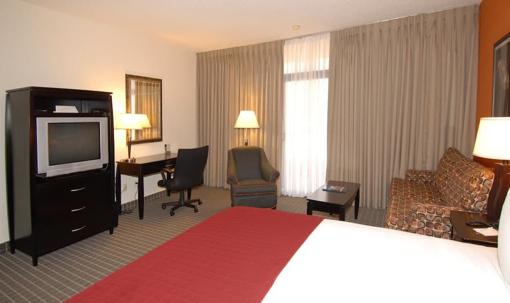 Oakland Airport Executive Hotel gallery photo in Oakland, CA — image 19