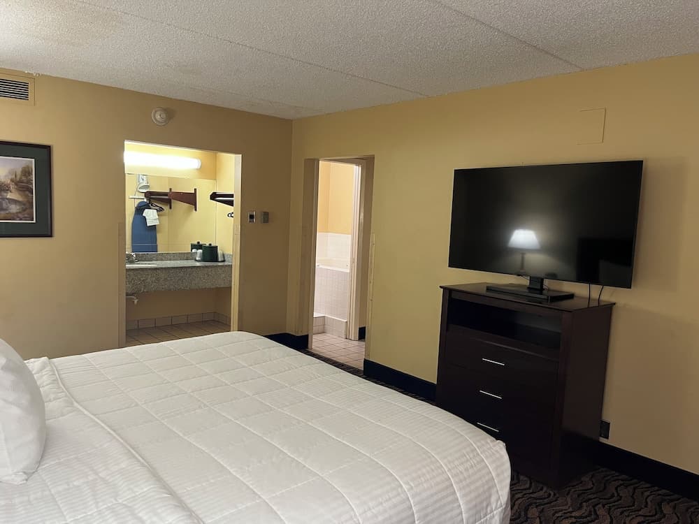 MCM Grande Hotel FunDome Odessa property views in Odessa, TX — gallery photo 3