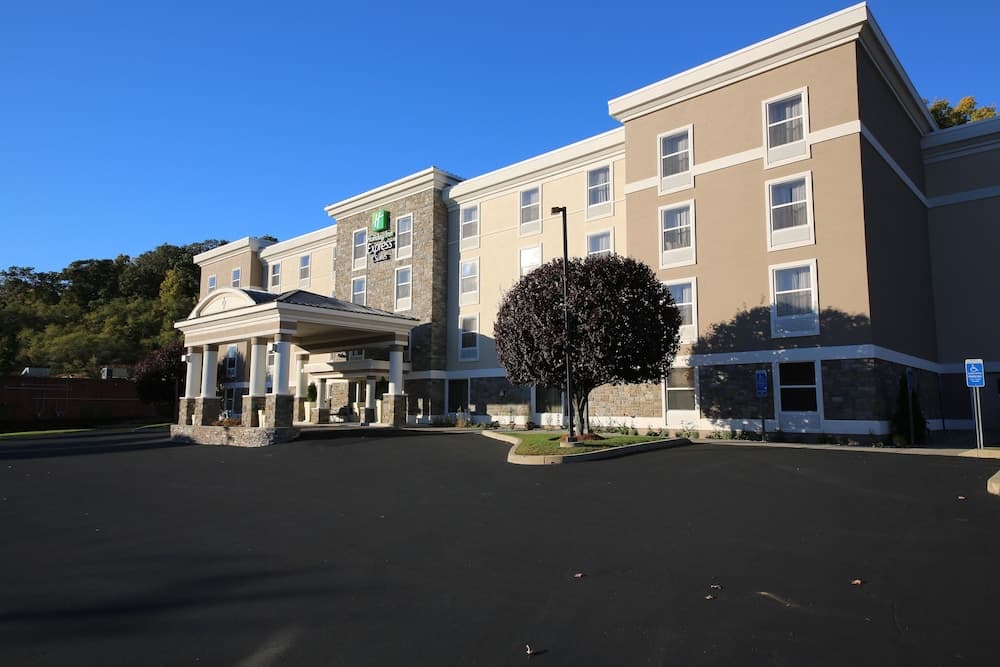 Holiday Inn Express Hotel & Suites Danbury - I-84 by IHG gallery photo in Danbury, CT — image 23