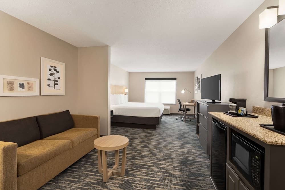 Country Inn & Suites by Radisson, Boise West - Meridian gallery photo in Meridian, ID — image 14