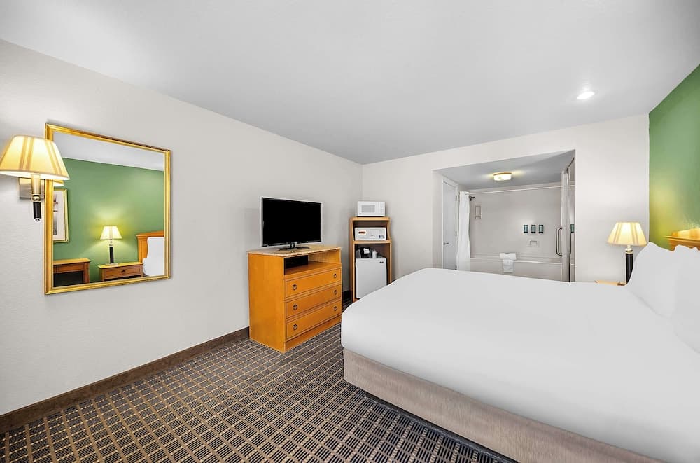 SureStay Plus Hotel by Best Western San Jose Central City interior in San Jose, CA — gallery photo 2
