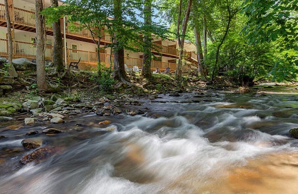 Maggie Valley Creekside Lodge featured exterior or lobby in Maggie Valley, NC — similar hotel
