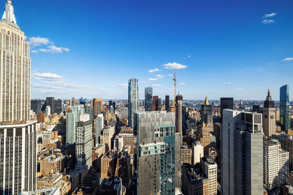2 bedroom luxury Empire State VIEW interior in New York, NY — gallery photo 2