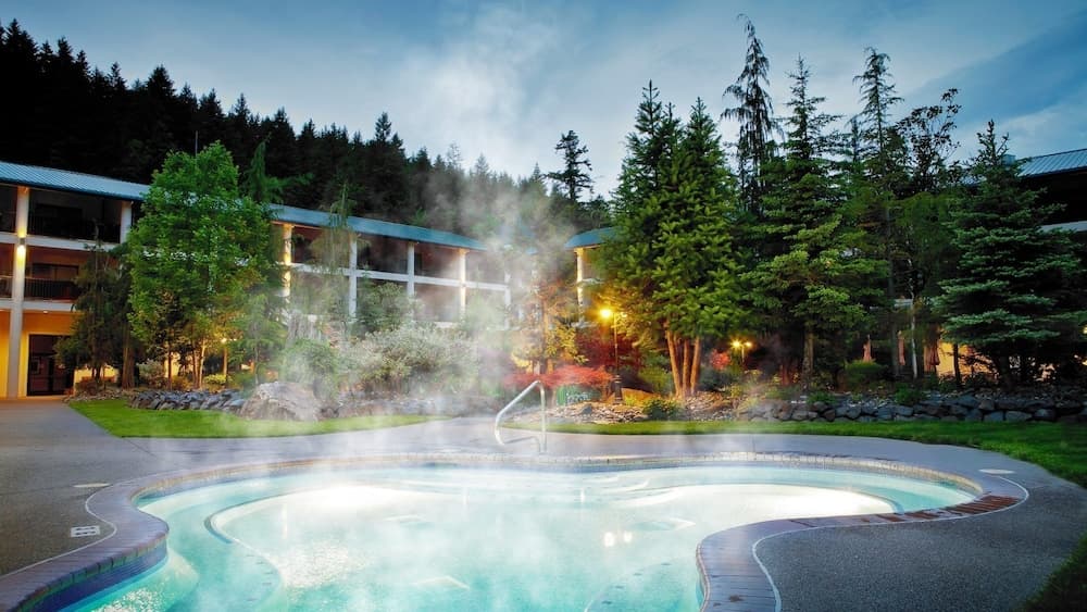 Bonneville Hot Springs Resort & Spa featured exterior or lobby in North Bonneville, WA — similar hotel