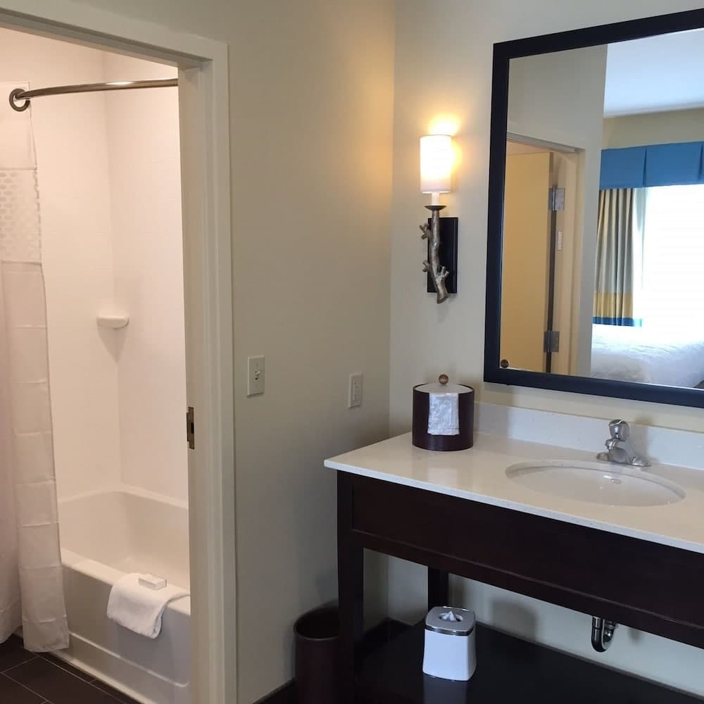 Hampton Inn & Suites Stroudsburg Pocono Mountains gallery photo in Stroudsburg, PA — image 10