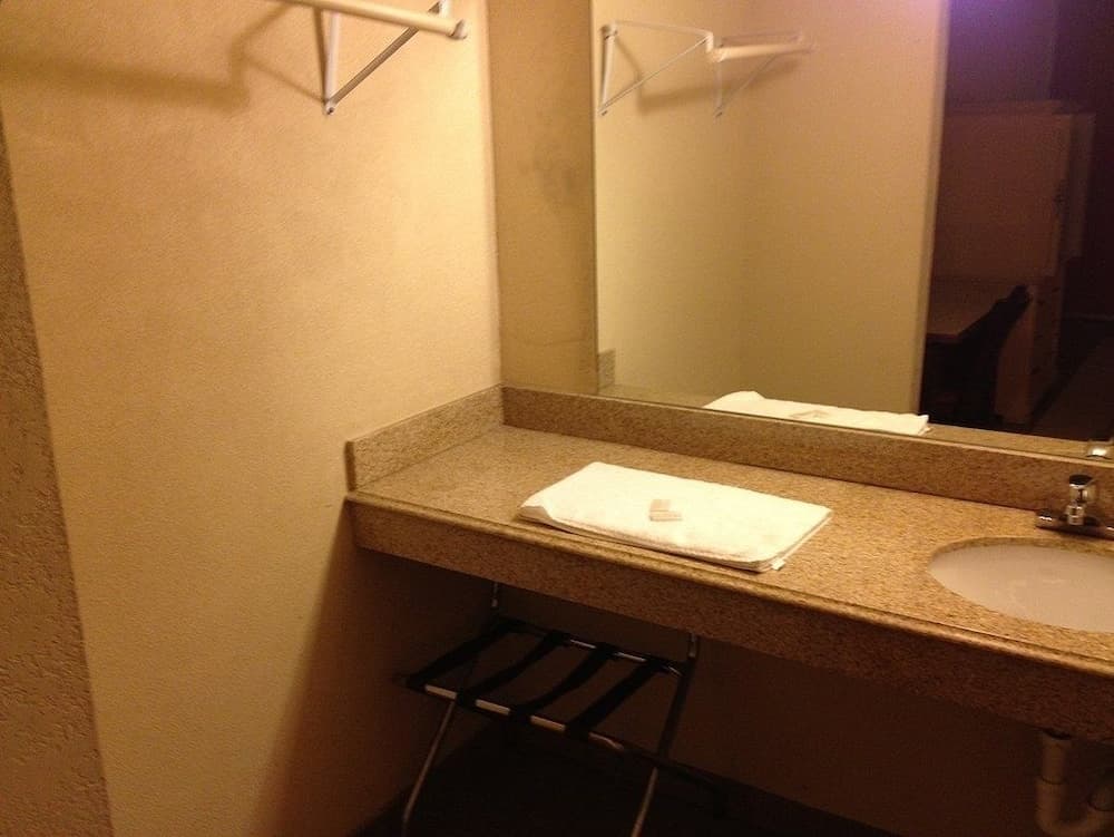 Su Casa Inn & Suites gallery photo in Harlingen, TX — image 10