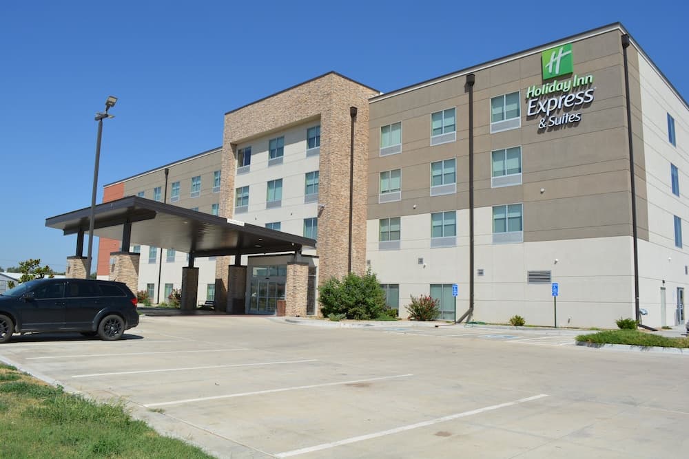 Holiday Inn Express & Suites Liberal by IHG featured exterior or lobby in Liberal, KS — similar hotel