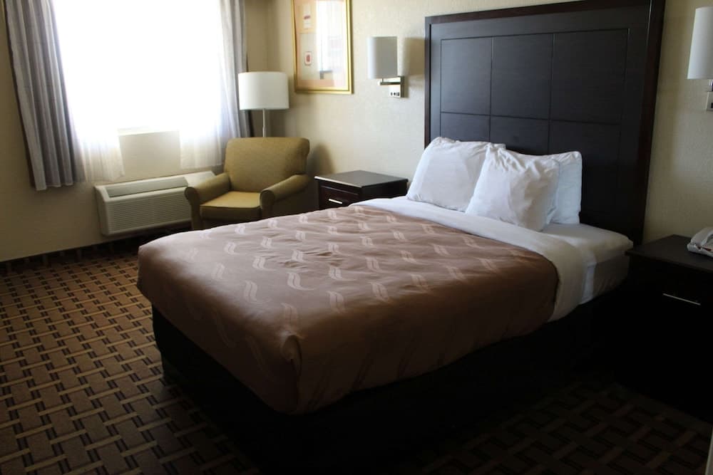 Quality Inn Conway - Greenbrier property views in Conway, AR — gallery photo 3