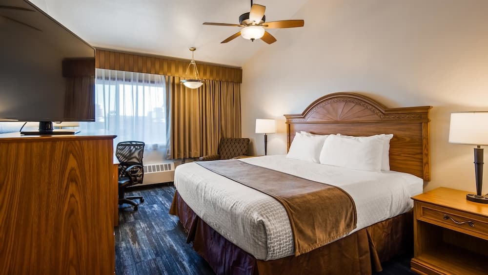 Best Western Kodiak Inn interior in Kodiak, AK — gallery photo 2