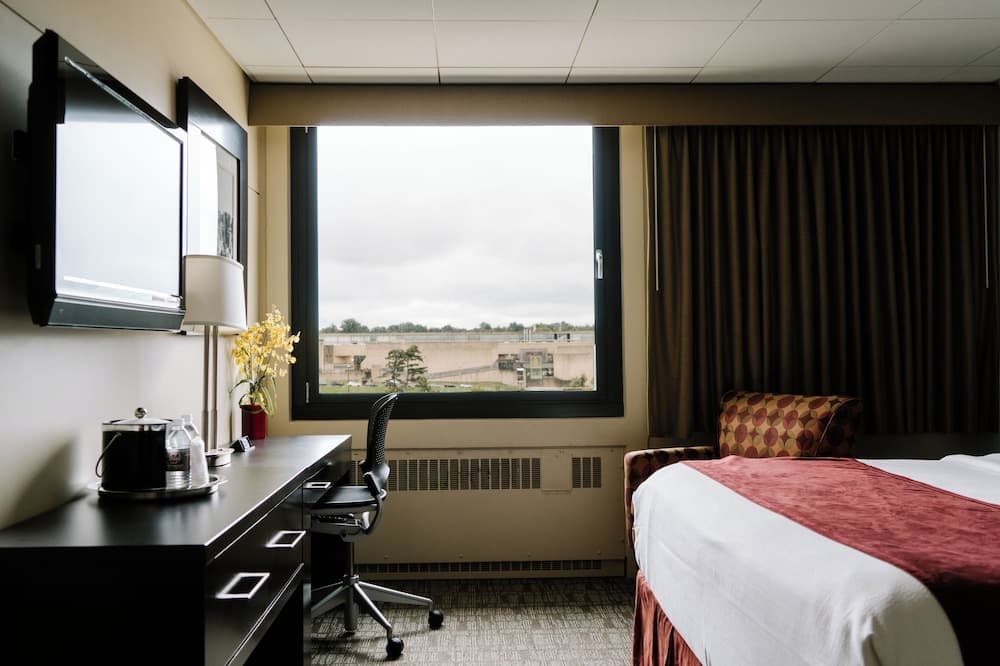 Hotel UMass gallery photo in Amherst — image 27