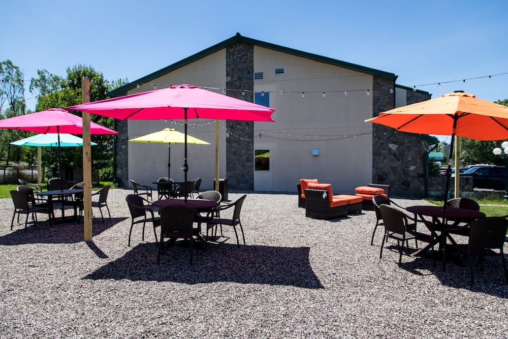 Harvest Inn interior in Pine Bush, NY — gallery photo 2