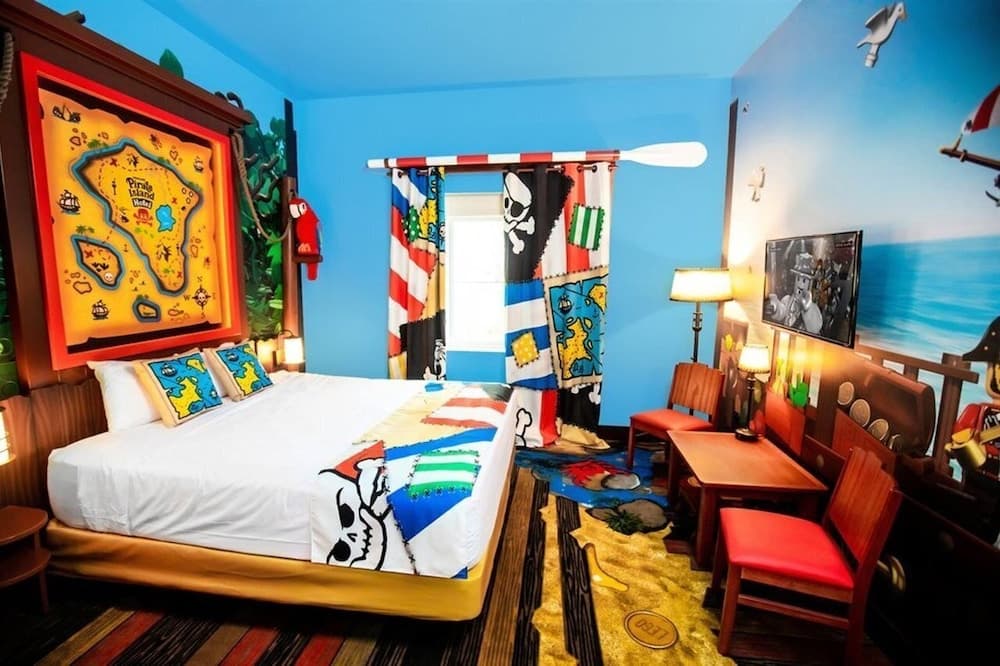LEGOLAND Pirate Island Hotel interior in Winter Haven, FL — gallery photo 2