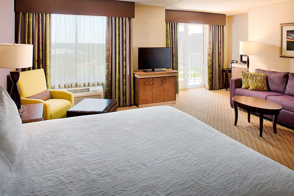 Hilton Garden Inn Hartford North/Bradley Int'l Airport gallery photo in Windsor — image 7