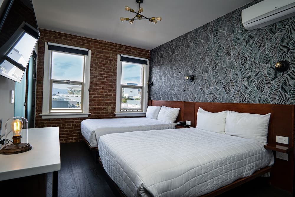 H Hotel property views in Los Angeles, CA — gallery photo 3