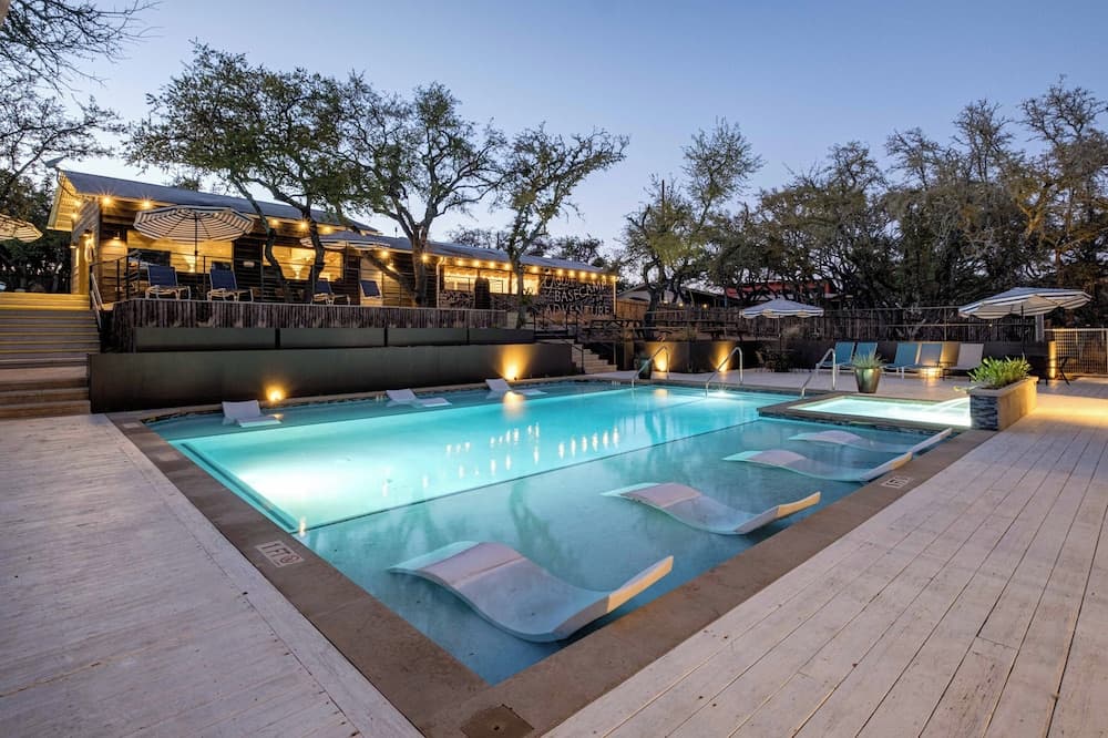 Lucky Arrow Retreat - Dripping Springs gallery photo in Dripping Springs, TX — image 31