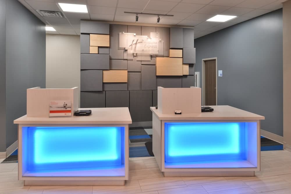 Holiday Inn Express & Suites Houston E - Pasadena by IHG gallery photo in Pasadena, TX — image 27