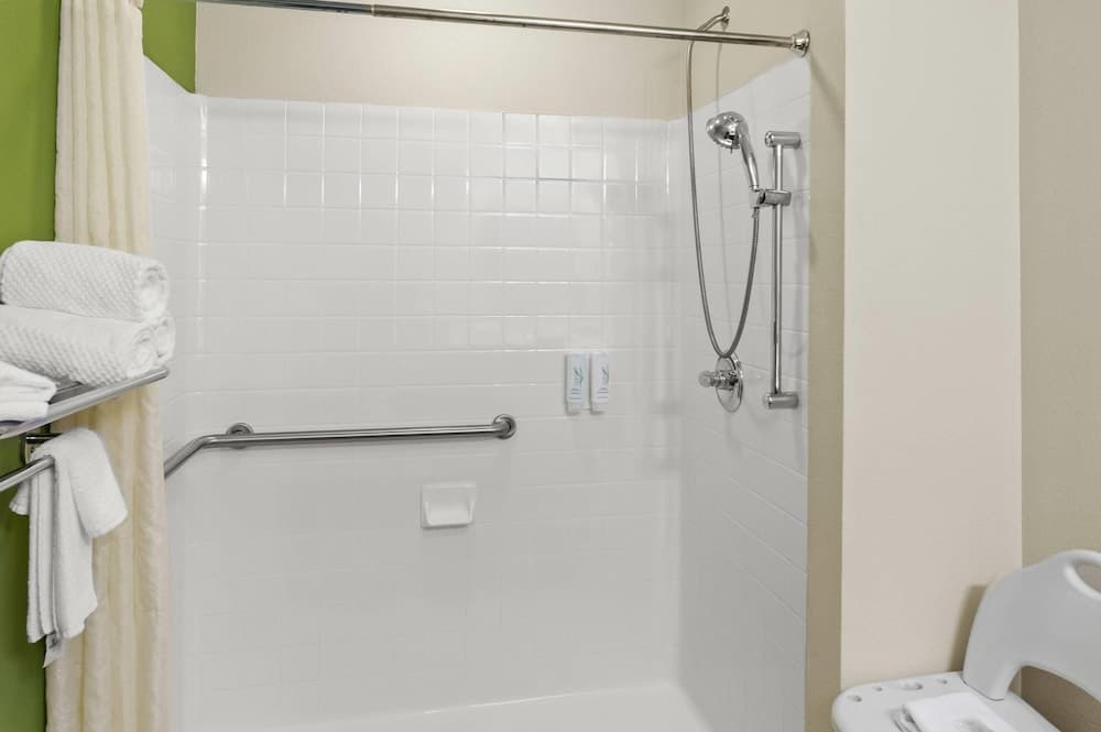 Sleep Inn & Suites Dripping Springs - Austin Area gallery photo in Dripping Springs, TX — image 51