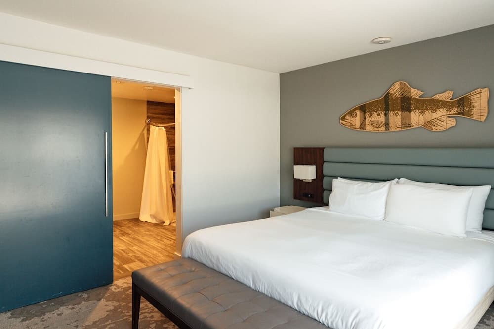 Lakehouse Resort gallery photo in San Marcos, CA — image 61