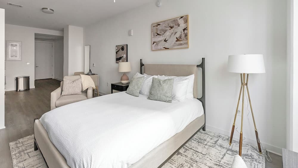 Landing Midtown interior in Birmingham, AL — gallery photo 2