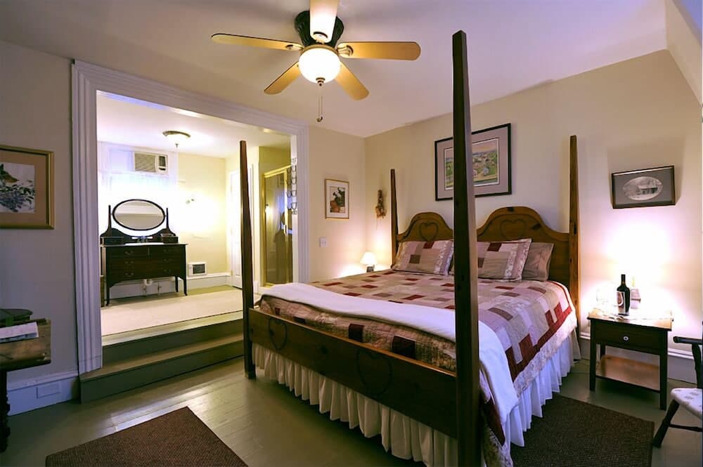 Hall House Hotel gallery photo in Dahlonega, GA — image 17