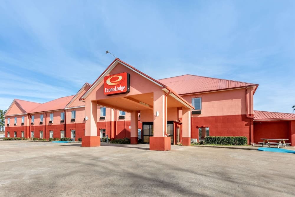 Econo Lodge Eutaw I-20 featured exterior or lobby in Eutaw, AL — similar hotel