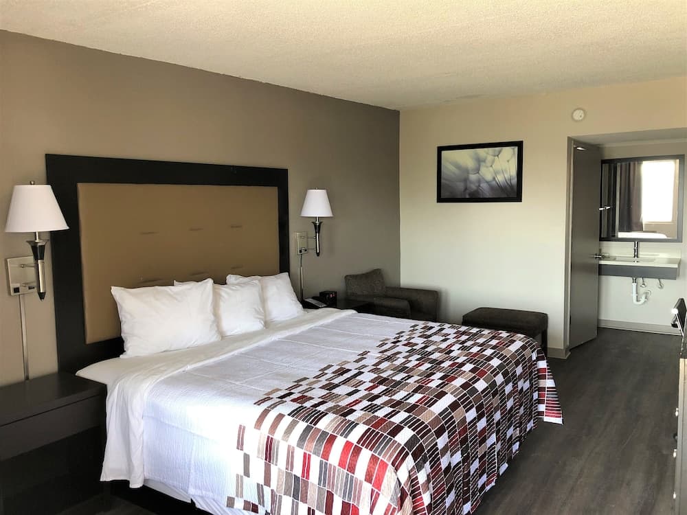 Red Roof Inn Greenville, NC gallery photo in Greenville, NC — image 7