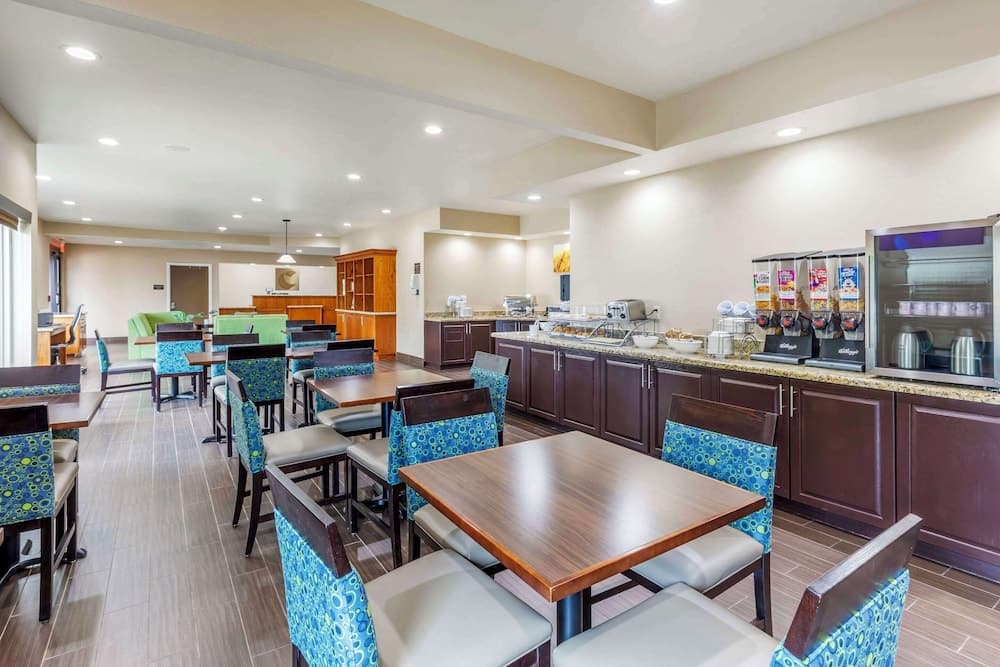 Comfort Inn & Suites Temple - Medical Center gallery photo in Temple, TX — image 9