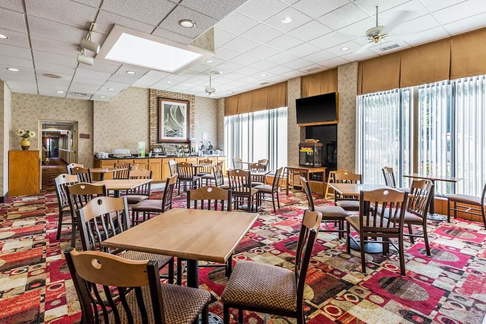 Quality Inn gallery photo in Easton, MD — image 9