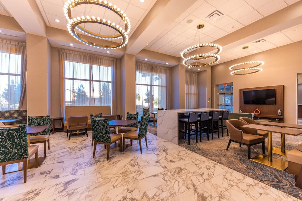 Hampton Inn & Suites Houston Sugar Land gallery photo in Sugar Land, TX — image 57