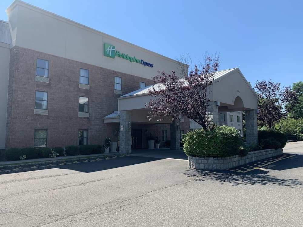 Holiday Inn Express West Point by IHG featured exterior or lobby in Fort Montgomery, NY — similar hotel
