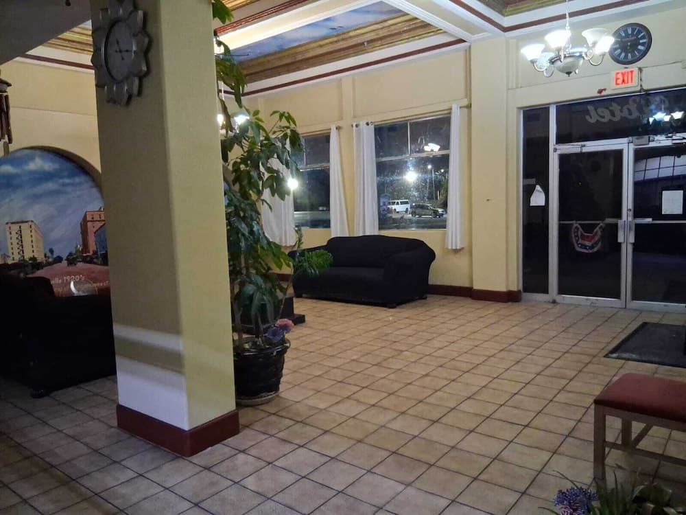 Hotel O Colonial Inn Brownsville Tx gallery photo in Brownsville, TX — image 23