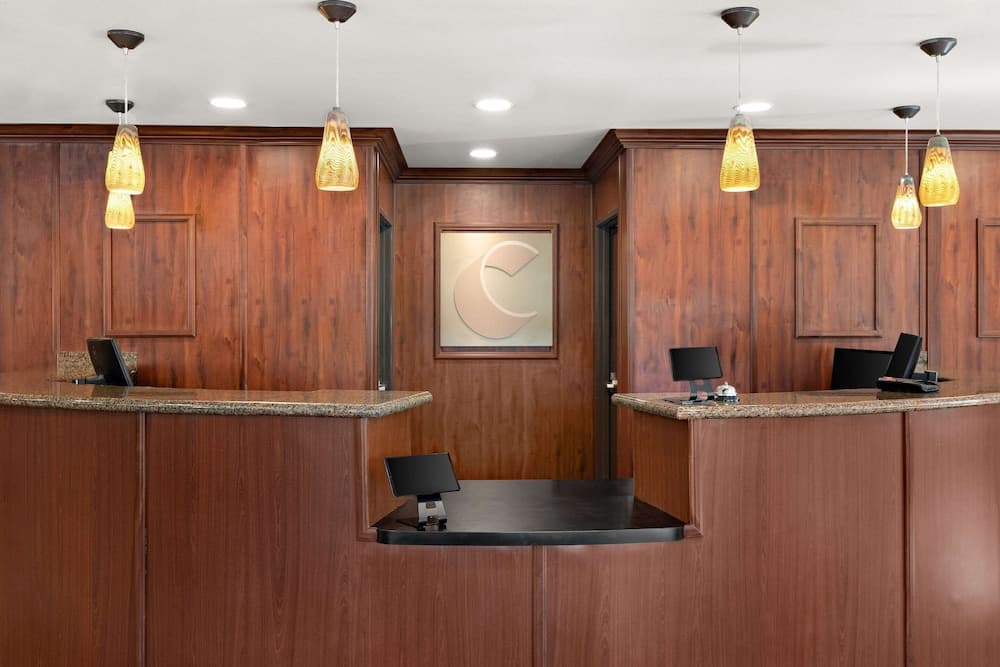 Comfort Suites Vacaville-Napa Valley Area property views in Vacaville, CA — gallery photo 3