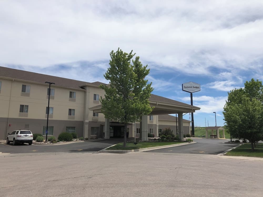 Summit Suites featured exterior or lobby in Gillette, WY — similar hotel