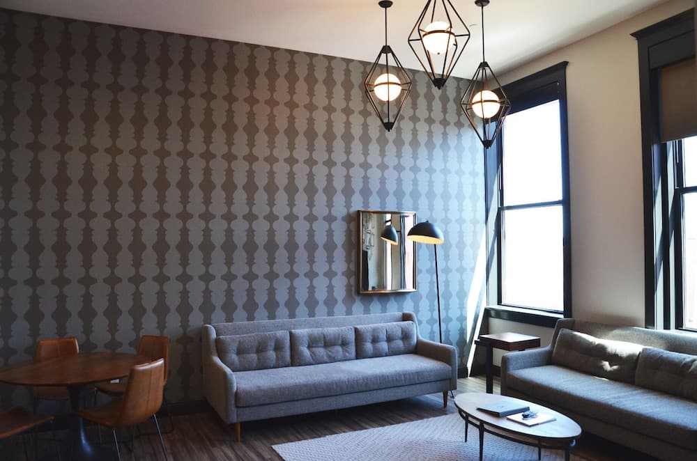 Hotel Vandivort gallery photo in Springfield, MO — image 37