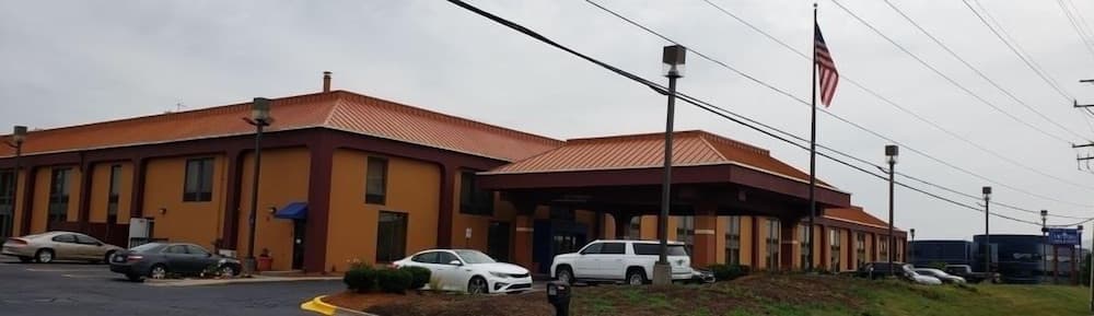 A Victory Hotel & Suites featured exterior or lobby in Southfield, MI — similar hotel