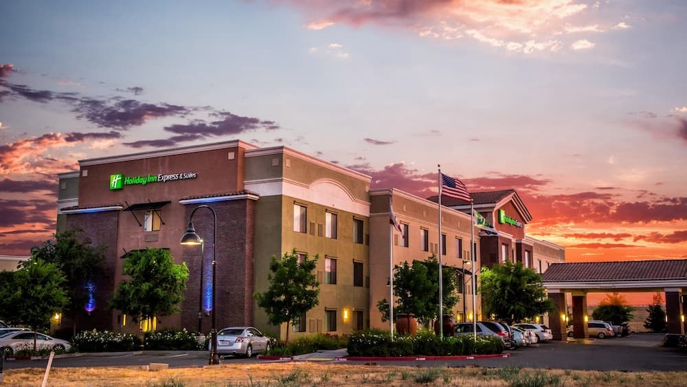 Holiday Inn Express Hotel & Suites Lincoln by IHG gallery photo in Lincoln, CA — image 9
