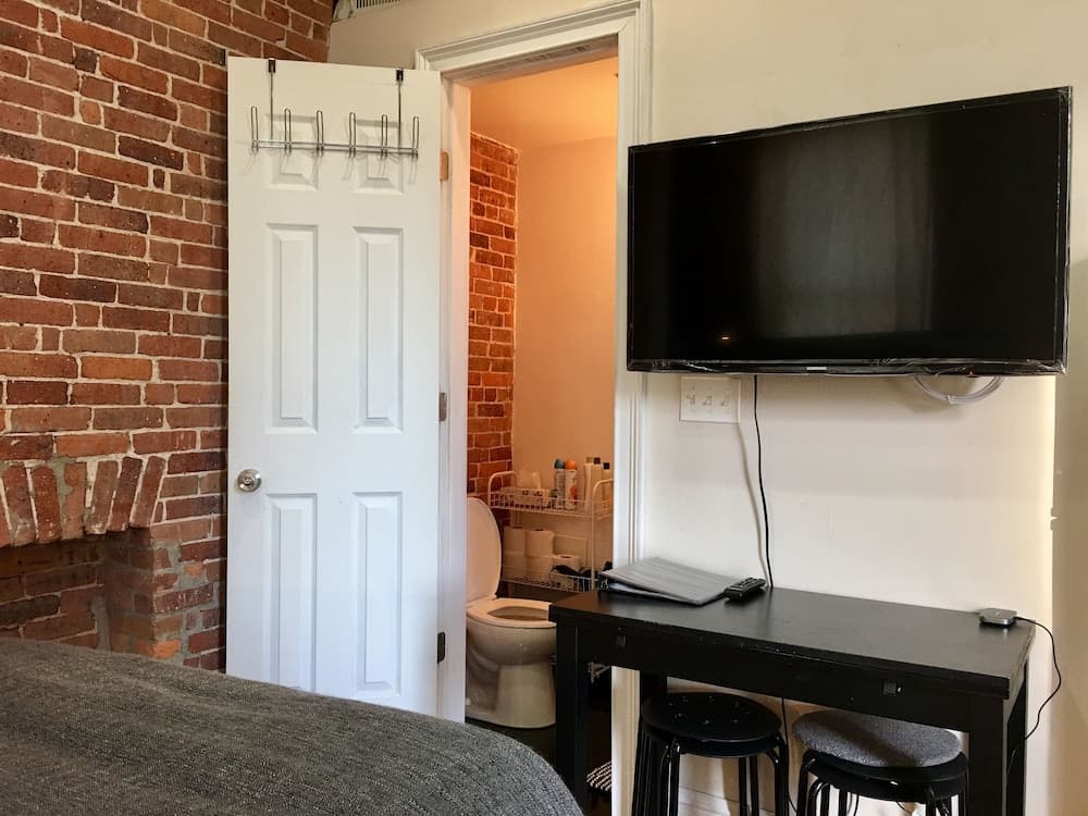 The Nomad Suites & Apartments property views in New York, NY — gallery photo 3