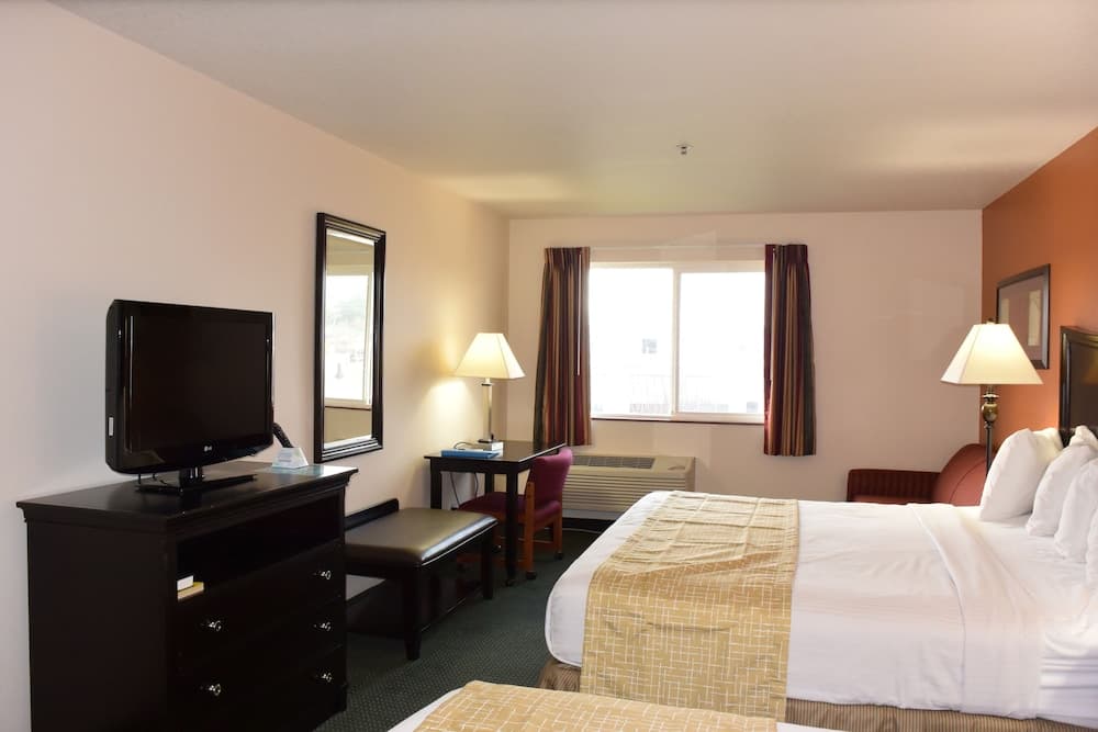 Travelodge Suites by Wyndham Newberg gallery photo in Newberg, OR — image 64