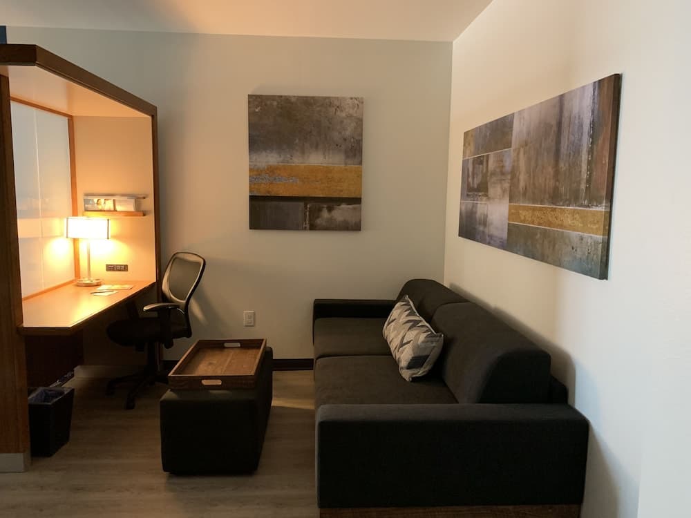 SpringHill Suites Houston Baytown gallery photo in Baytown, TX — image 15