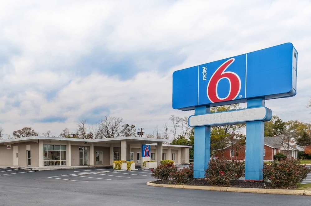 Motel6 Winchester, VA exterior or lobby in Winchester, VA — main listing photo