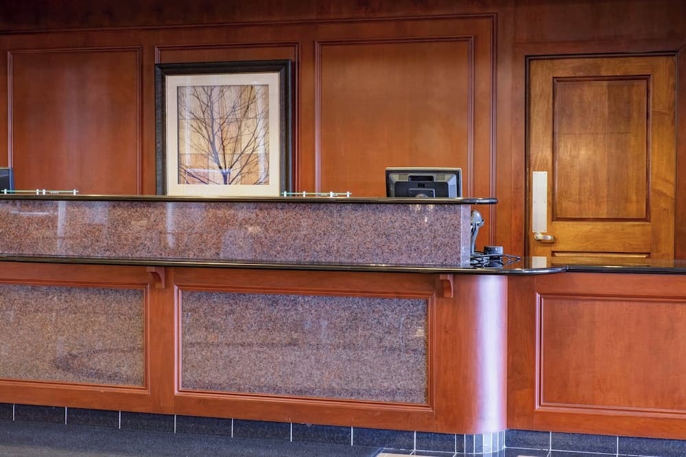 Courtyard by Marriott Hadley Amherst interior in Hadley — gallery photo 2